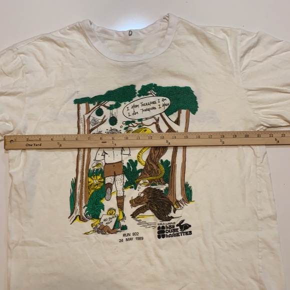 VINTAGE 80s SINGLE STITCH Hush House Harriers GRAPHIC T-SHIRT - Picture 8 of 9